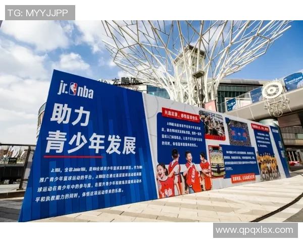 大荣深圳足球学校培养未来足球明星助力青少年成长与发展